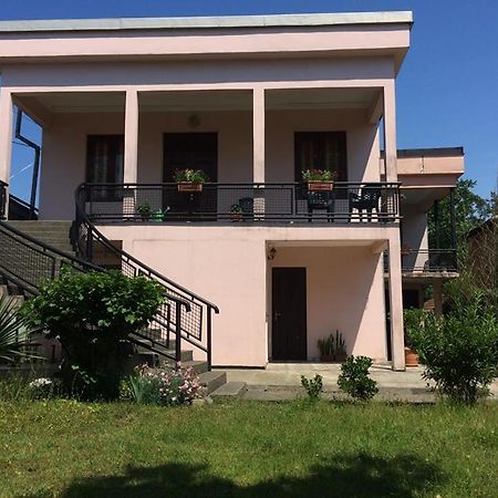 Marinas Guesthouse Kobuleti Εξωτερικό φωτογραφία