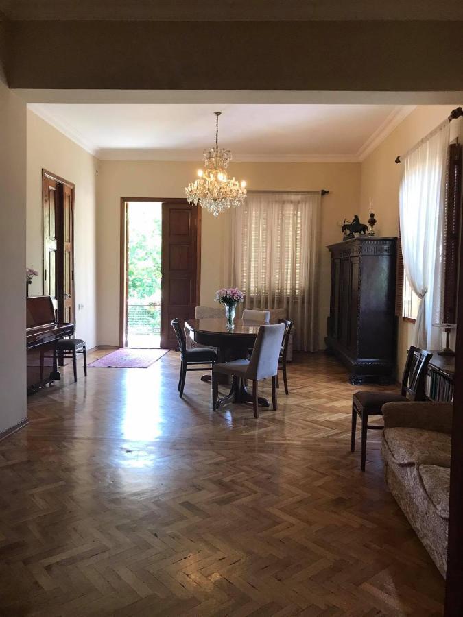 Marinas Guesthouse Kobuleti Εξωτερικό φωτογραφία