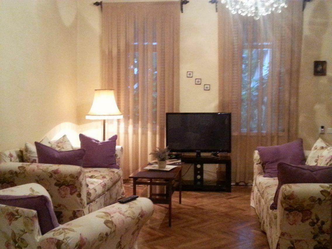 Marinas Guesthouse Kobuleti Εξωτερικό φωτογραφία