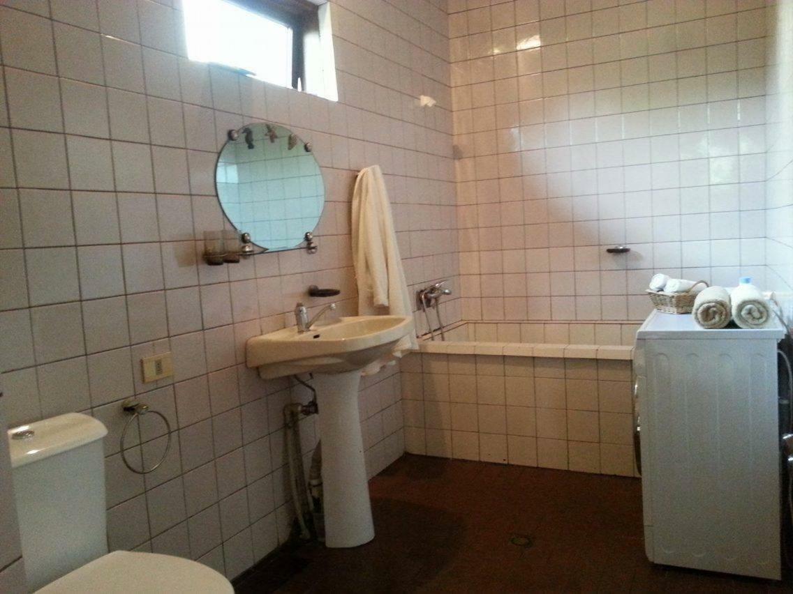 Marinas Guesthouse Kobuleti Εξωτερικό φωτογραφία